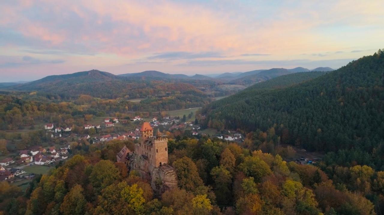 Ferienwohnung Am Waldrand Lemberg Екстериор снимка